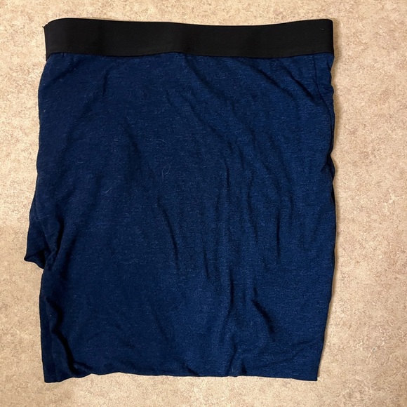 Express Ruched Skirt - Picture 2 of 2